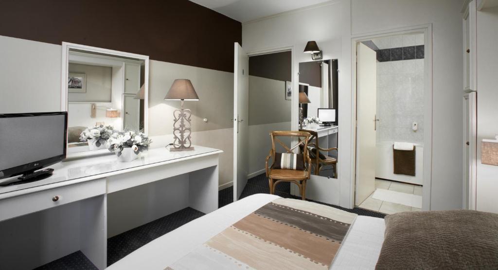 Logis Hotel & Restaurant - Lensotel Cameră foto