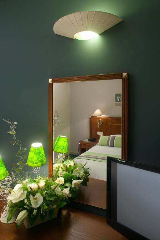Logis Hotel & Restaurant - Lensotel Cameră foto